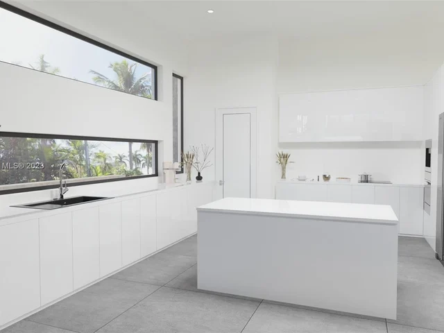 294 S Coconut Ln, Miami Beach FL 33139