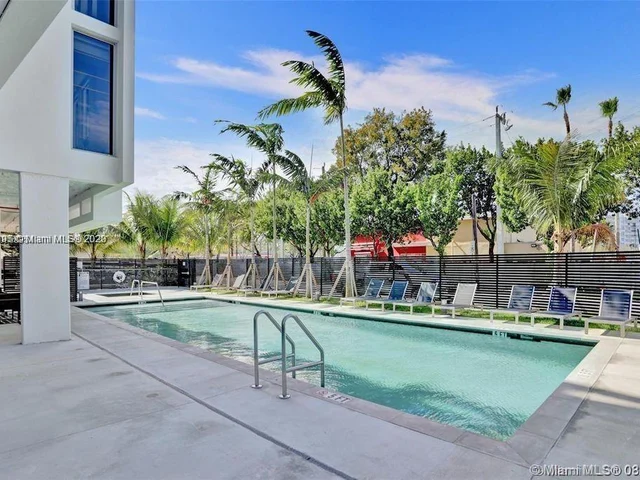 13800 Highland Dr # 403, North Miami Beach FL 33181
