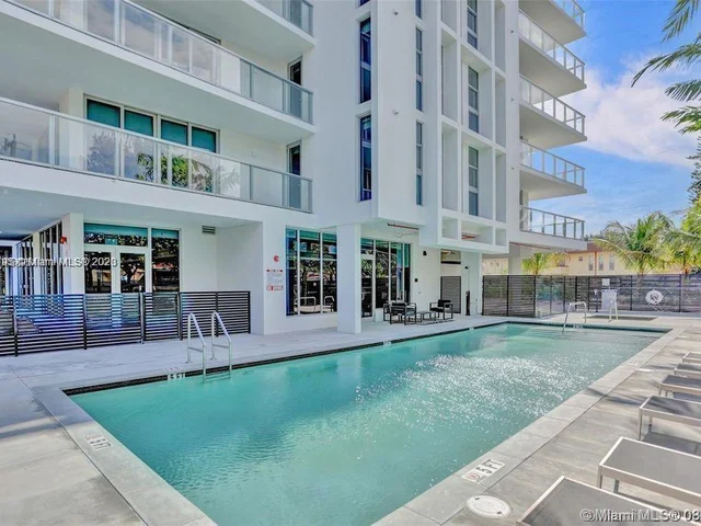 13800 Highland Dr # 403, North Miami Beach FL 33181