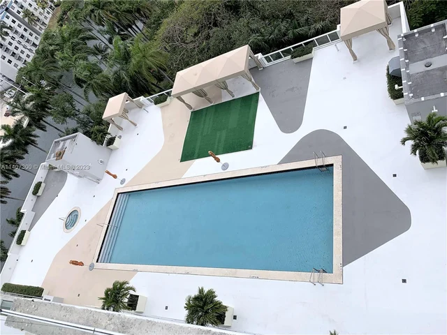 1861 NW South River Dr # 1509, Miami FL 33125