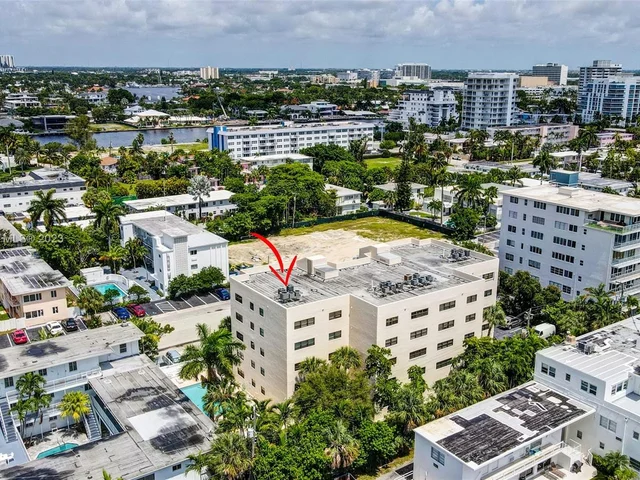 520 Orton Ave # 504, Fort Lauderdale FL 33304