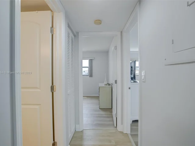 520 Orton Ave # 504, Fort Lauderdale FL 33304