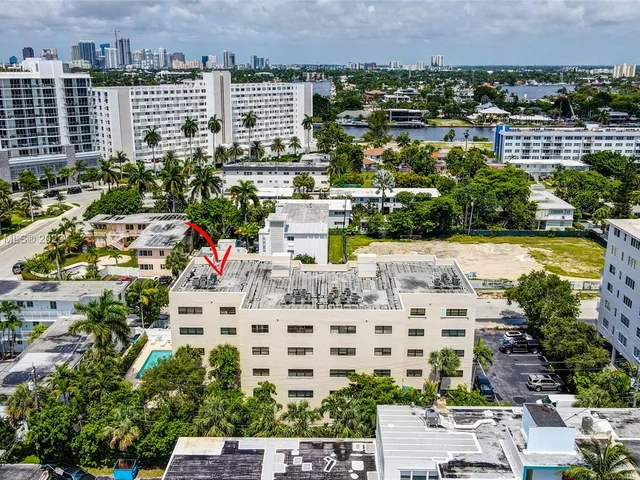 520 Orton Ave # 504, Fort Lauderdale FL 33304