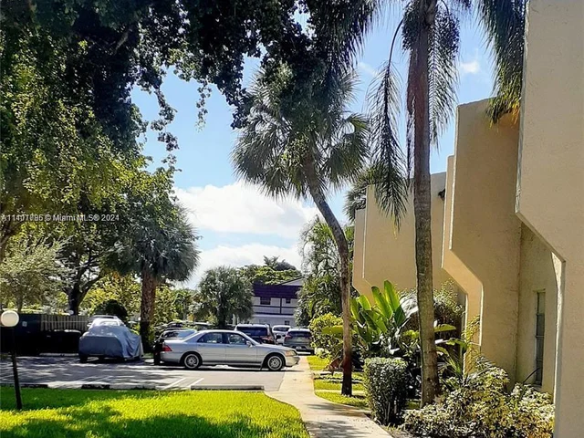 3348 NW 85th Ave # 3348, Coral Springs FL 33065