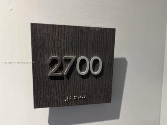 1080 Brickell Ave # 2700, Miami FL 33131