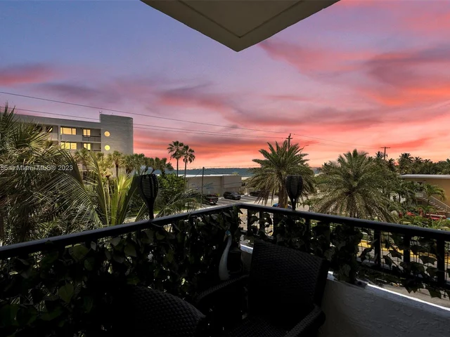 525 N Ocean Blvd # 424, Pompano Beach FL 33062