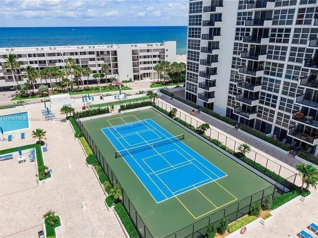 525 N Ocean Blvd # 424, Pompano Beach FL 33062