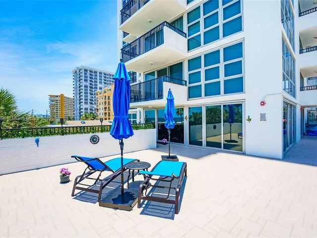 525 N Ocean Blvd # 424, Pompano Beach FL 33062