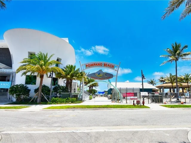 525 N Ocean Blvd # 424, Pompano Beach FL 33062