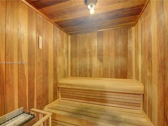 525 N Ocean Blvd # 424, Pompano Beach FL 33062