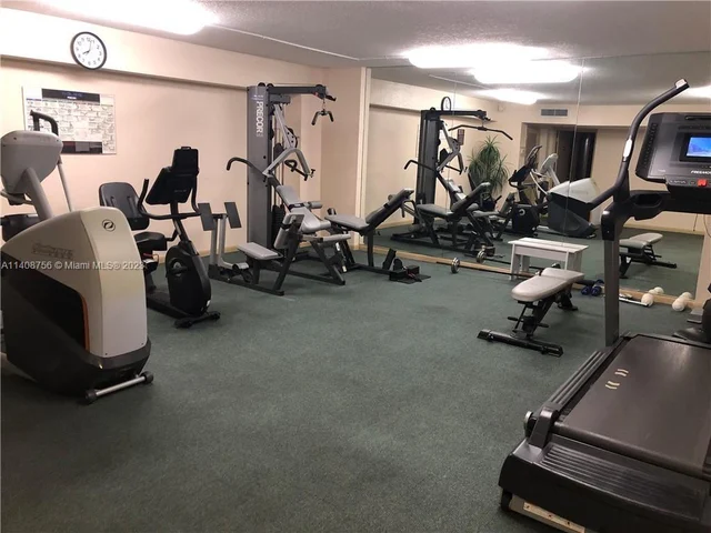 525 N Ocean Blvd # 424, Pompano Beach FL 33062