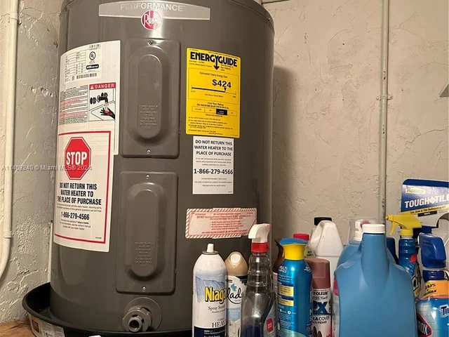 14255 Memorial Hwy 4h Hwy # 4H, Miami FL 33161