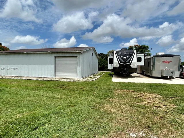 17290 SW 276th St, Homestead FL 33031