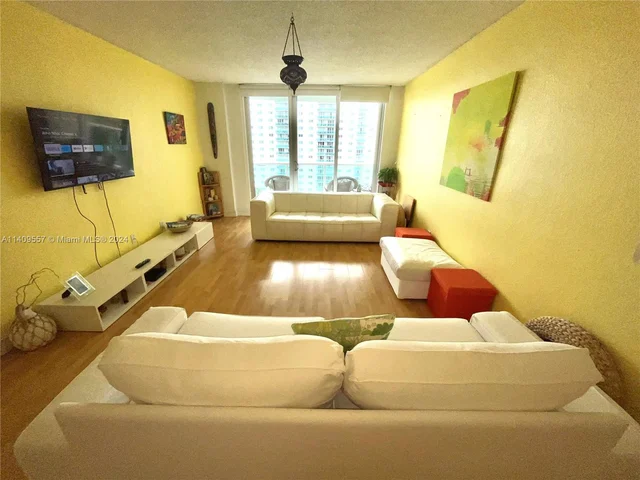 19370 Collins Ave # 1010, Sunny Isles Beach FL 33160