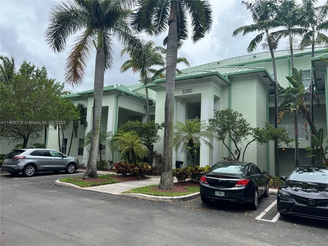 5300 NW 87th Ave # 209, Doral FL 33178