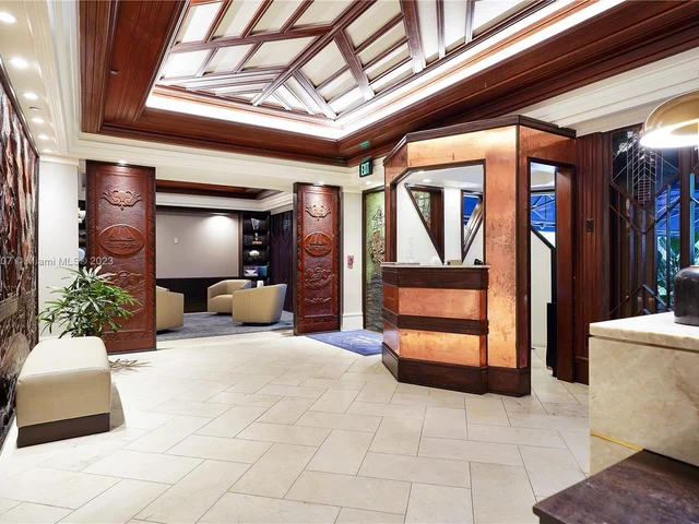 2901 S Bayshore Dr # 4C, Miami FL 33133