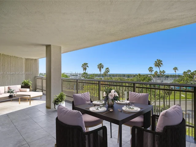 2901 S Bayshore Dr # 4C, Miami FL 33133