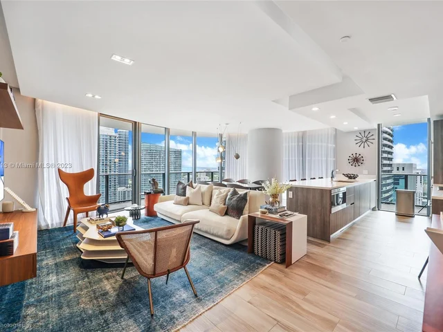 801 S Miami Ave # 2801, Miami FL 33130