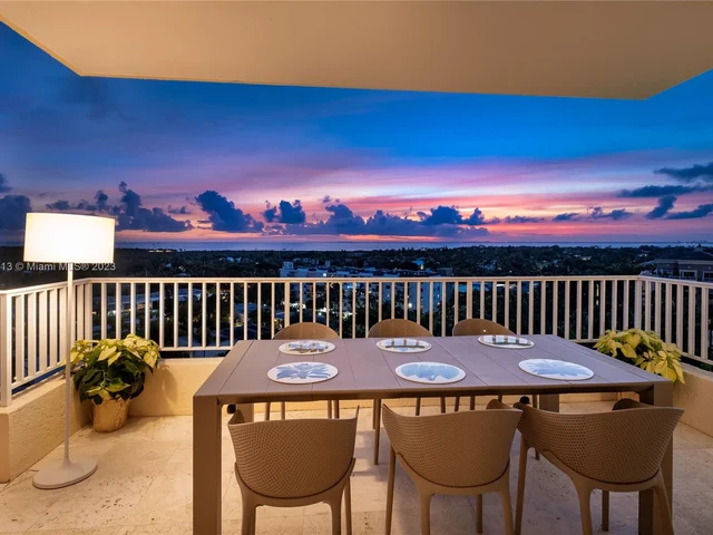789 Crandon Blvd # 902, Key Biscayne FL 33149