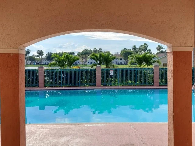 1301 SE 28th Ln # 42, Homestead FL 33035