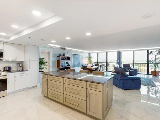 2480 Presidential Way # 1202, West Palm Beach FL 33401