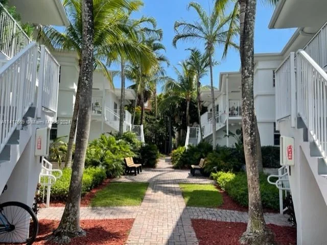 1160 103rd St # 8, Bay Harbor Islands FL 33154