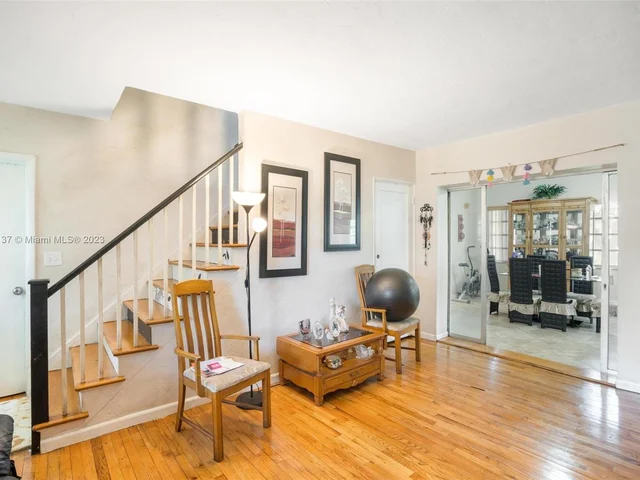 72 Palmetto Dr, Miami Springs FL 33166