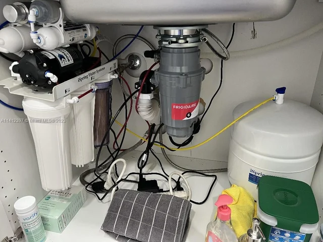 2821 N Miami Beach Blvd # 5J, North Miami Beach FL 33160