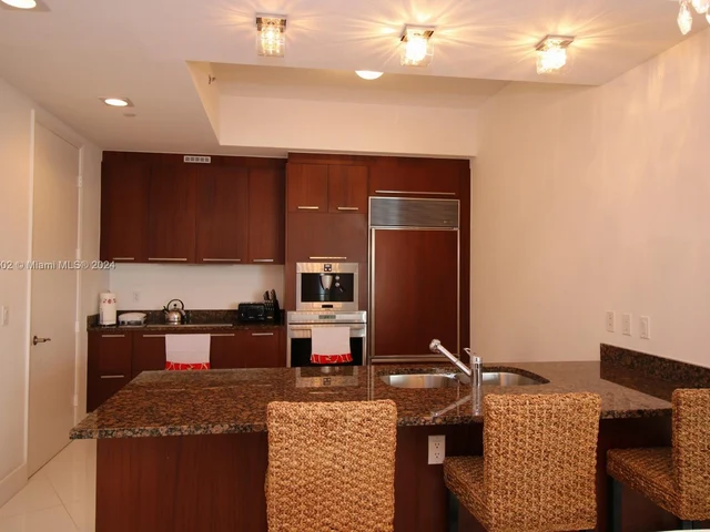 15811 Collins Ave # 1607, Sunny Isles Beach FL 33160