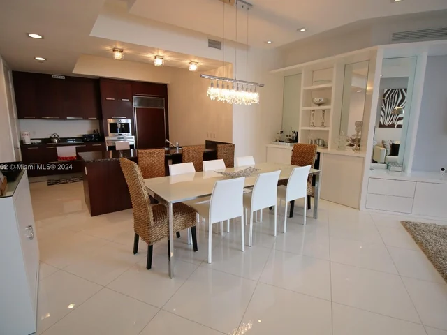 15811 Collins Ave # 1607, Sunny Isles Beach FL 33160