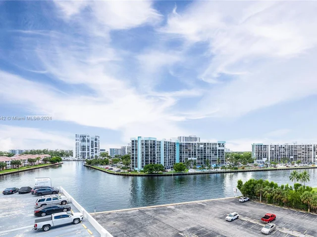 3800 S OCEAN DR # 621, Hollywood FL 33019