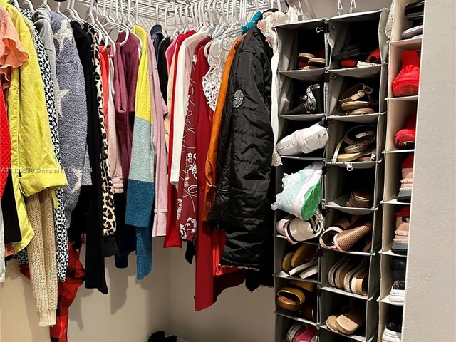 18106 SW 148th Rd, Miami FL 33187