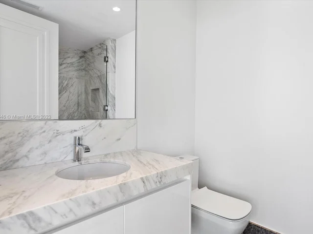 17901 Collins Avenue # 902, Sunny Isles Beach FL 33160