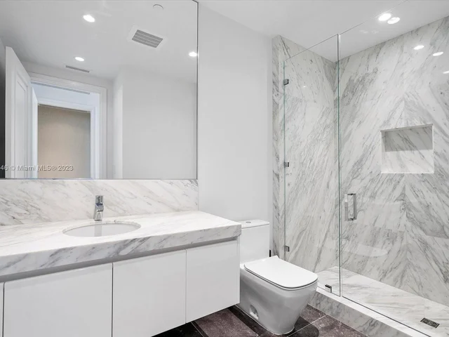 17901 Collins Avenue # 902, Sunny Isles Beach FL 33160