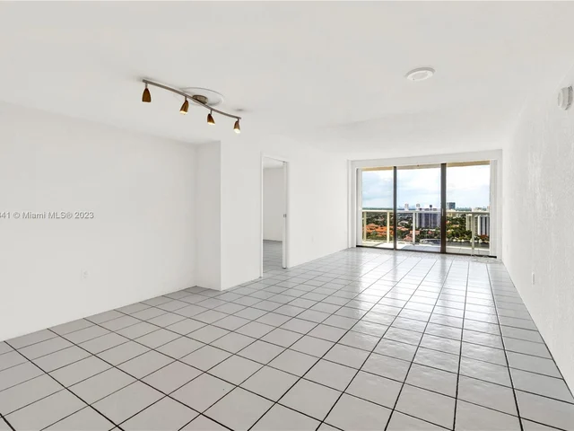 3625 N Country Club Dr # 2310, Aventura FL 33180