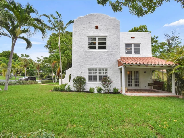 3800 Eastview Ave, West Palm Beach FL 33407