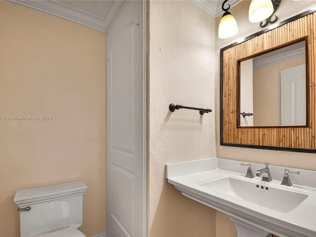 3800 Eastview Ave, West Palm Beach FL 33407