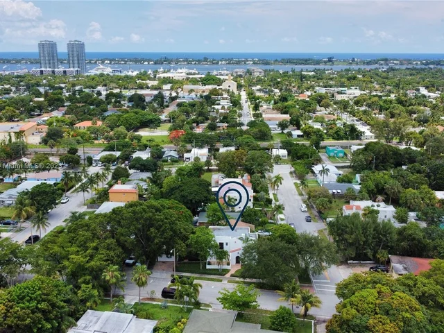 3800 Eastview Ave, West Palm Beach FL 33407