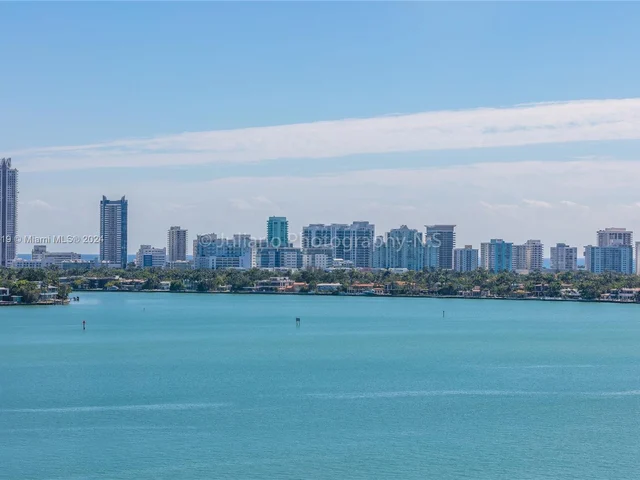 7601 E Treasure Dr # 1109, North Bay Village FL 33141