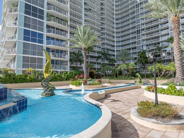 7601 E Treasure Dr # 1109, North Bay Village FL 33141