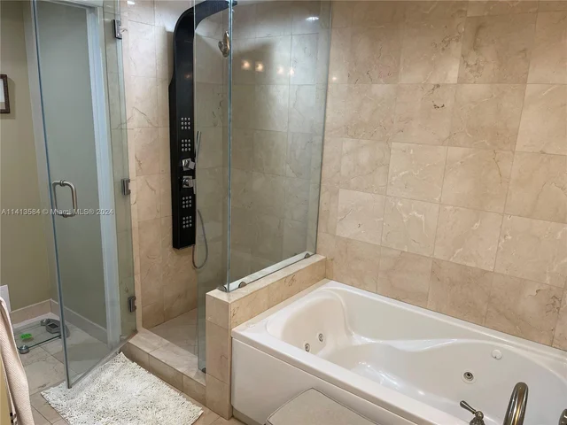 6365 Collins Ave # 2902, Miami Beach FL 33141