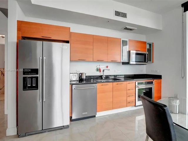 3470 E Coast Ave # H2205, Miami FL 33137