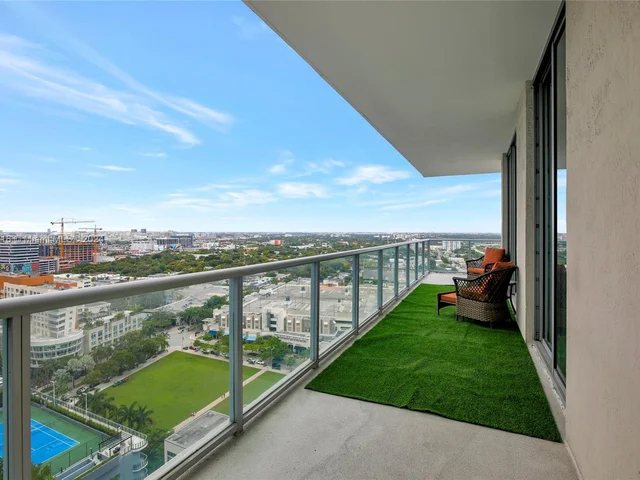 3470 E Coast Ave # H2205, Miami FL 33137