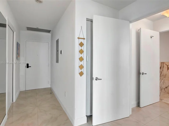 3470 E Coast Ave # H2205, Miami FL 33137