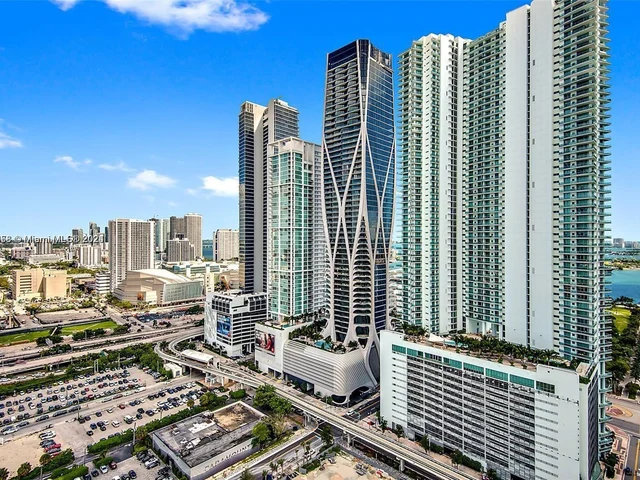 851 NE 1st Ave # 4007, Miami FL 33132