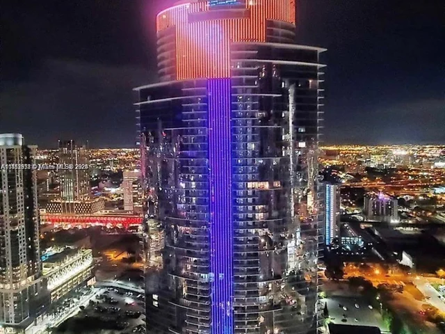 851 NE 1st Ave # 4007, Miami FL 33132