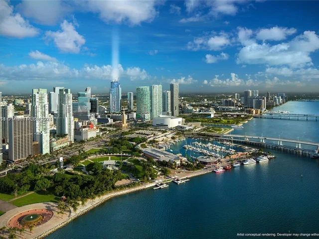 851 NE 1st Ave # 4007, Miami FL 33132