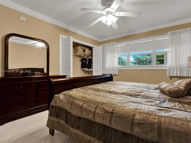 3010 N Course Dr # 310, Pompano Beach FL 33069