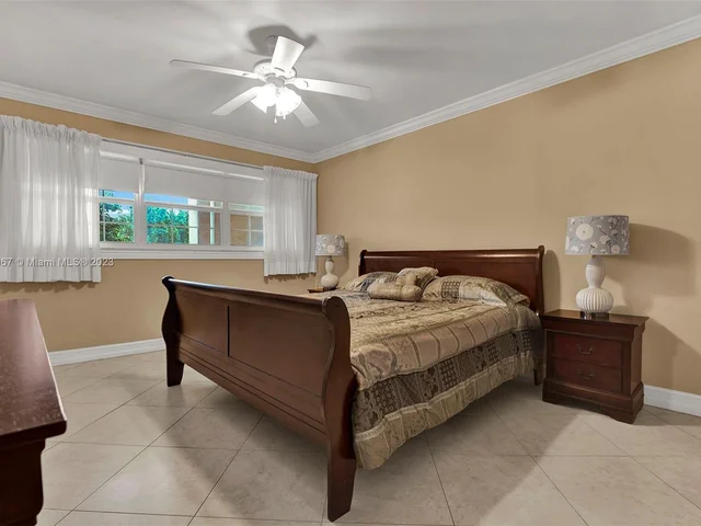 3010 N Course Dr # 310, Pompano Beach FL 33069