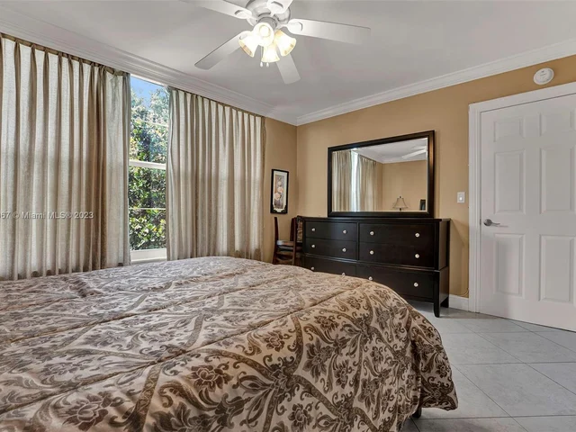 3010 N Course Dr # 310, Pompano Beach FL 33069